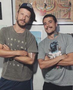 Rapha Lopes: Ex Catador de Latinhas Se Torna Um Dos Tatuadores Mais Valiosos Do Mundo Rapha e Rodrigo Hibert