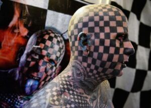 5 Recordes Mundiais Absurdos Sobre Tatuagem Que Você Não Sabia! Recordes de tatuagem mundial