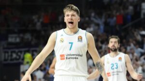 Luka Doncic NBA tatuagem de tigre 