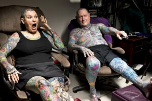 Casal tatuado Guinness Book