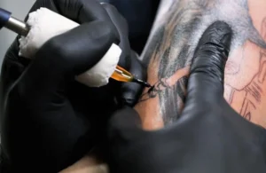 Personalidade de pessoas tatuadas 